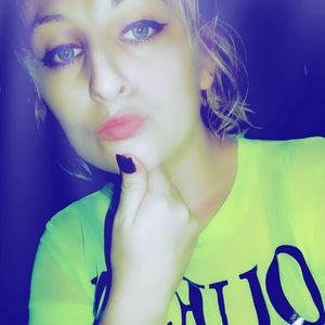 Meet your Posher, Cara